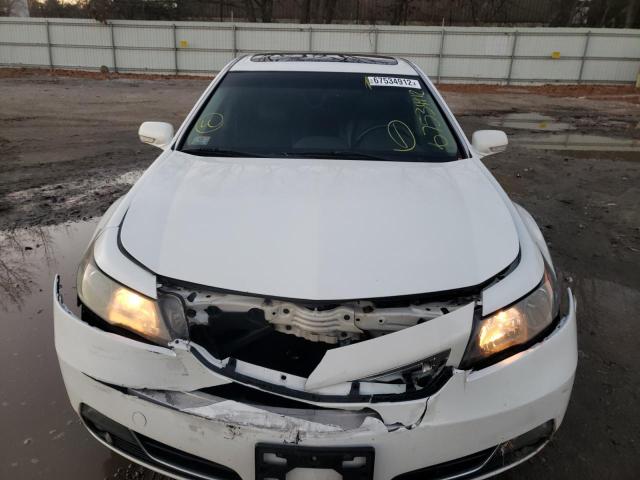 Photo 5 from auction – 2014 ACURA TL SE with VIN 19UUA8F38EA002807