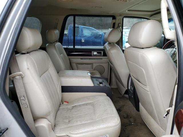 Photo 11 from auction – 2003 LINCOLN NAVIGATOR with VIN 5LMFU28R83LJ00825