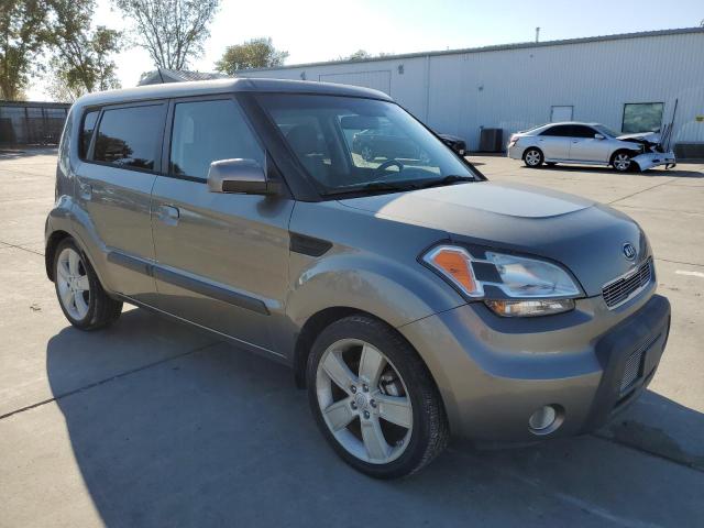 Photo 4 from auction – 2010 KIA SOUL + with VIN KNDJT2A28A7038382