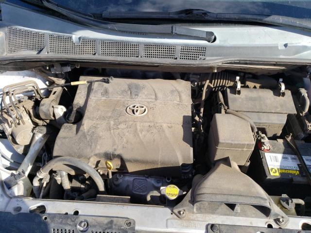 Photo 12 from auction – 2011 TOYOTA SIENNA LE with VIN 5TDKK3DC5BS080761
