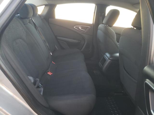 Photo 10 from auction – 2016 CHRYSLER 200 LIMITE with VIN 1C3CCCAB1GN110921