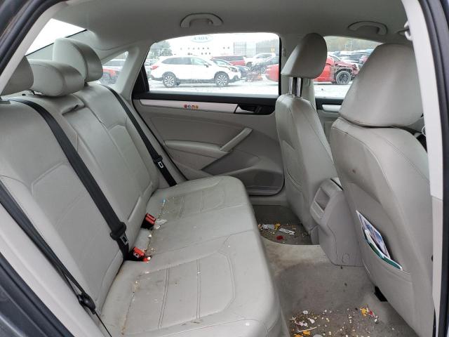 Photo 10 from auction – 2012 VOLKSWAGEN PASSAT SE with VIN 1VWBP7A39CC033861