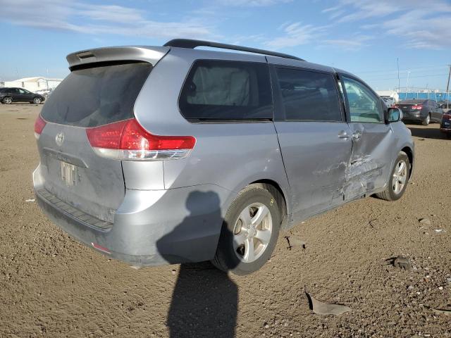 Photo 3 from auction – 2011 TOYOTA SIENNA LE with VIN 5TDKK3DC2BS020744
