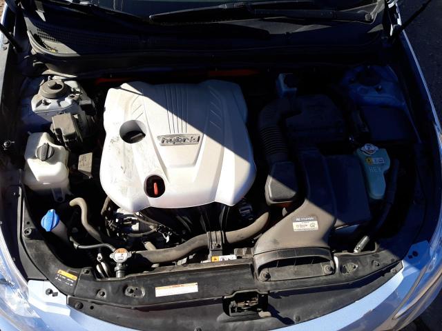 Photo 11 from auction – 2014 HYUNDAI SONATA HYB with VIN KMHEC4A43EA103402
