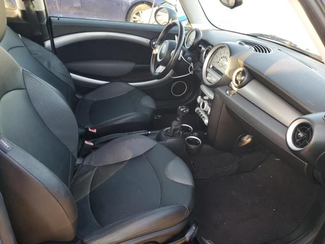 Photo 10 from auction – 2009 MINI COOPER S with VIN WMWMF73559TW85427