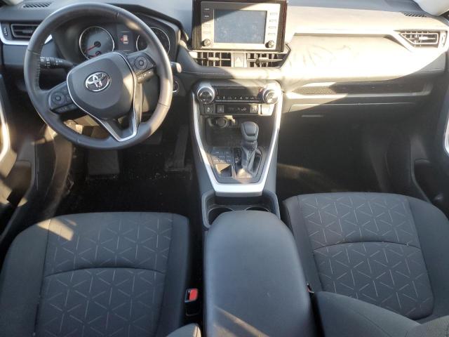 Photo 8 from auction – 2021 TOYOTA RAV4 XLE with VIN 2T3P1RFV2MC166090