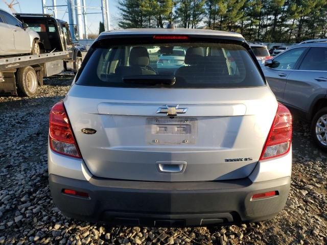 Photo 6 from auction – 2016 CHEVROLET TRAX LS with VIN 3GNCJKSB2GL232673