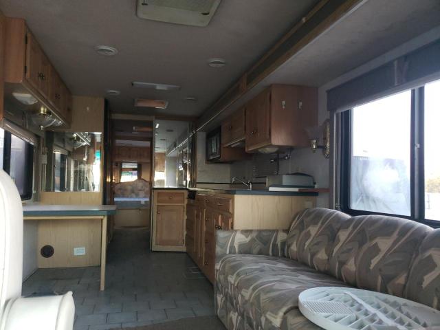Photo 6 from auction – 1999 ROAD DYANASTER with VIN 1RF120518X2006037