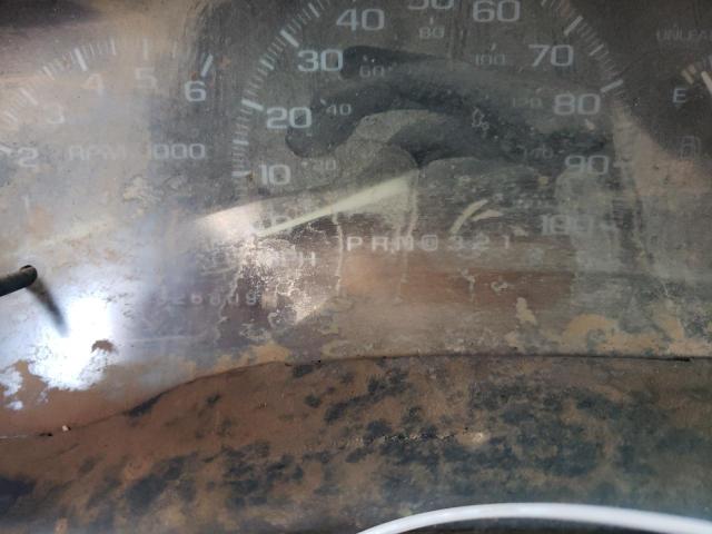Photo 9 from auction – 1997 CHEVROLET SUBURBAN K with VIN 3GNGK26J8VG119154