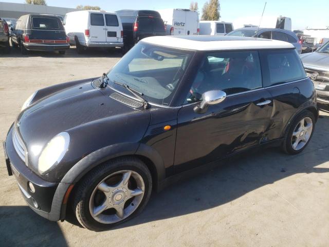 MINI COOPER 2005 with VIN WMWRC33485TC56200 - Photo from auction