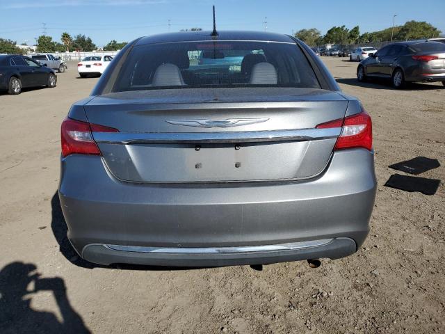 Photo 6 from auction – 2012 CHRYSLER 200 TOURIN with VIN 1C3CCBBB7CN300029