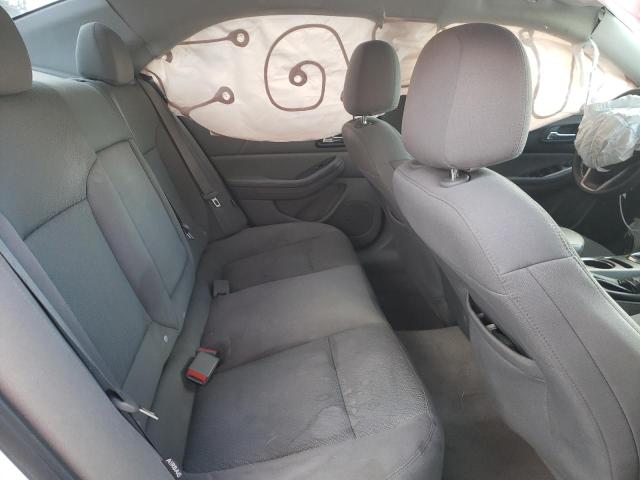 Photo 10 from auction – 2014 CHEVROLET MALIBU LS with VIN 1G11B5SL0EF139660