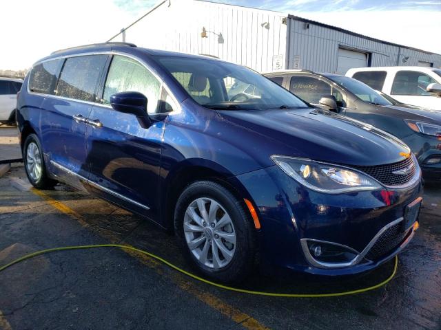 Photo 4 from auction – 2017 CHRYSLER PACIFICA T with VIN 2C4RC1BG6HR538315