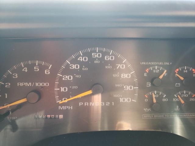 Photo 9 from auction – 1998 CHEVROLET SUBURBAN K with VIN 1GNFK16RXWJ337768