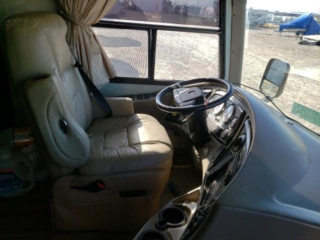 Foto 7 de la subasta – 2004 FREIGHTLINER CHASSIS X con VIN 4UZAAHAK84CM67344