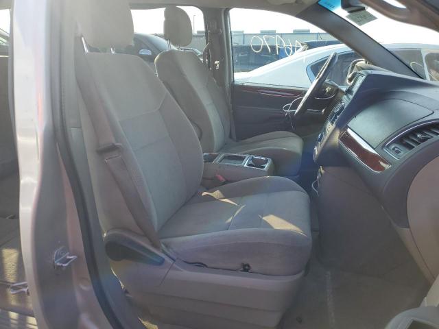 Photo 5 from auction – 2013 CHRYSLER TOWN & COU with VIN 2C4RC1BG3DR734951