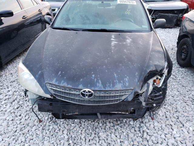Photo 7 from auction – 2004 TOYOTA CAMRY LE with VIN JTDBE32K740273145