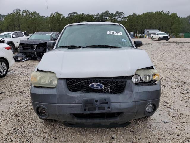 Photo 5 from auction – 2005 FORD ESCAPE XLT with VIN 1FMYU93115KD27241