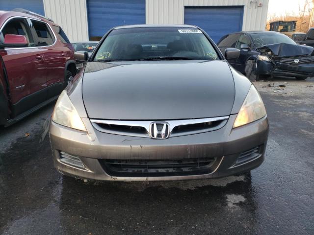 Photo 5 from auction – 2006 HONDA ACCORD EX with VIN JHMCM56876C002880