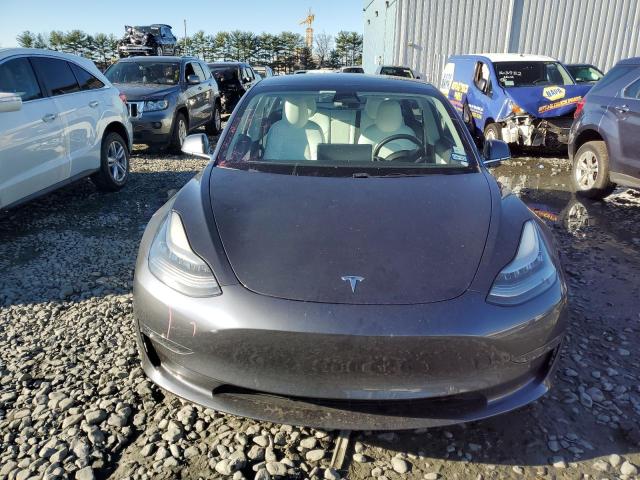 Photo 5 from auction – 2019 TESLA MODEL 3 with VIN 5YJ3E1EB8KF390820
