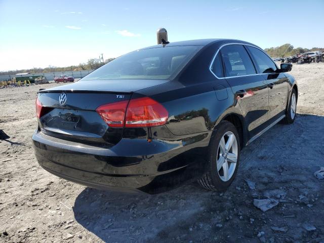 Photo 3 from auction – 2015 VOLKSWAGEN PASSAT S with VIN 1VWAT7A31FC100450