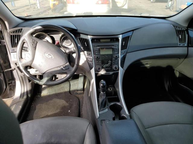 Photo 8 from auction – 2012 HYUNDAI SONATA SE with VIN 5NPEC4AC6CH324428