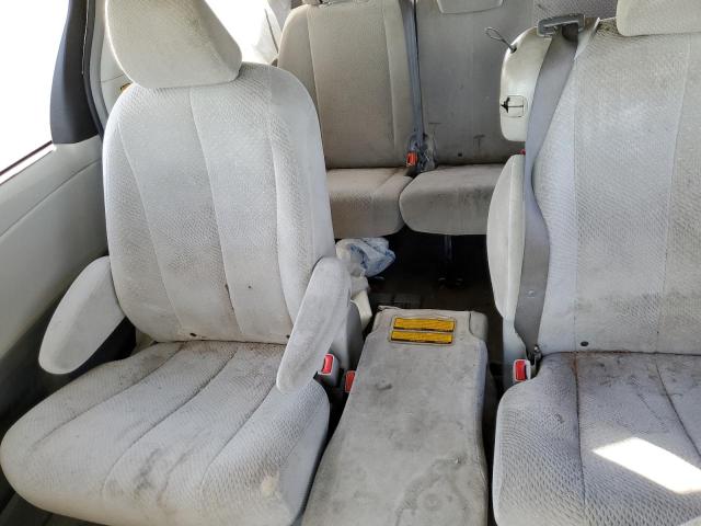 Photo 11 from auction – 2011 TOYOTA SIENNA LE with VIN 5TDKK3DC2BS020744