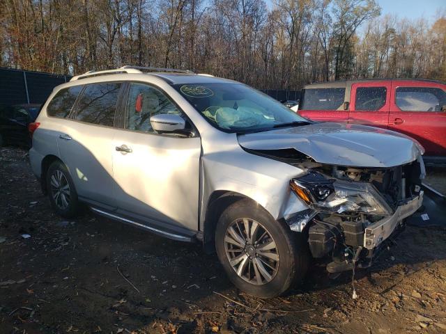 Photo 4 from auction – 2017 NISSAN PATHFINDER with VIN 5N1DR2MM9HC662973