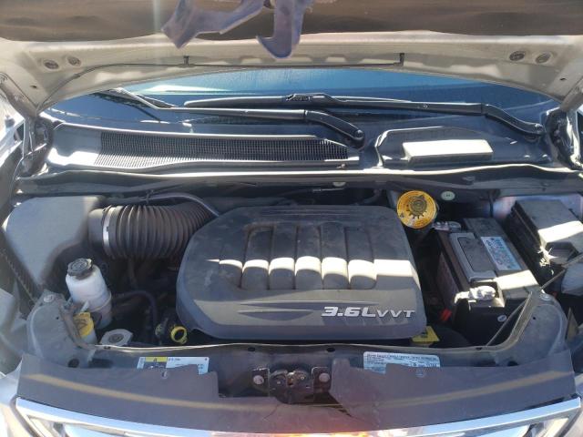 Photo 12 from auction – 2015 CHRYSLER TOWN & COU with VIN 2C4RC1BG1FR595793