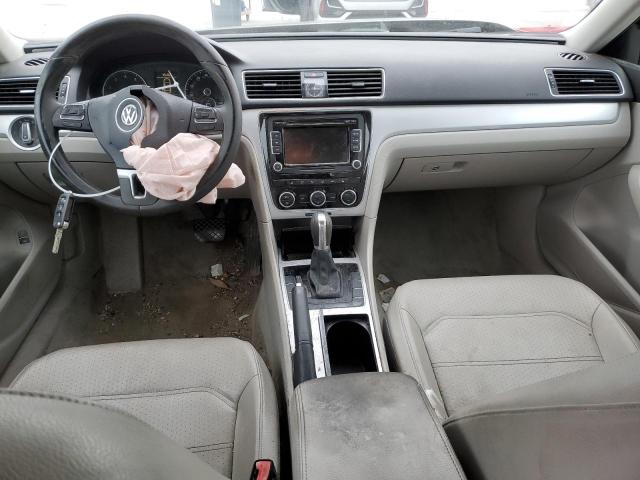 Photo 8 from auction – 2012 VOLKSWAGEN PASSAT SE with VIN 1VWBP7A39CC033861