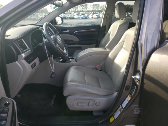 Photo 7 from auction – 2016 TOYOTA HIGHLANDER with VIN 5TDDKRFH3GS265872