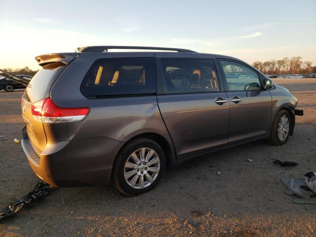 Photo 3 from auction – 2011 TOYOTA SIENNA XLE with VIN 5TDDK3DCXBS009029