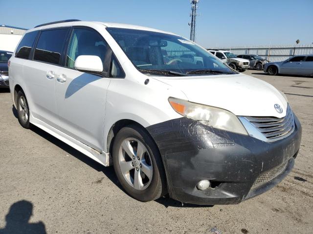 Photo 4 from auction – 2011 TOYOTA SIENNA LE with VIN 5TDKK3DC7BS106924