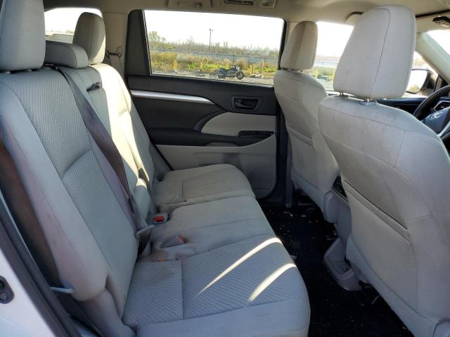 Photo 11 from auction – 2016 TOYOTA HIGHLANDER with VIN 5TDZARFH0GS022190