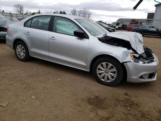 Photo 4 from auction – 2014 VOLKSWAGEN JETTA BASE with VIN 3VW2K7AJ1EM356476