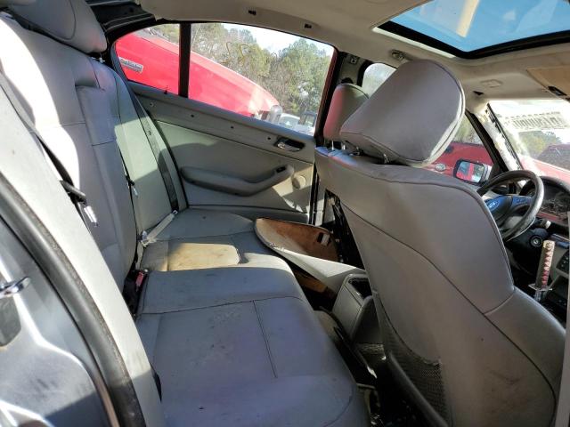Photo 11 from auction – 2004 BMW 325 I with VIN WBAET37424NH04586