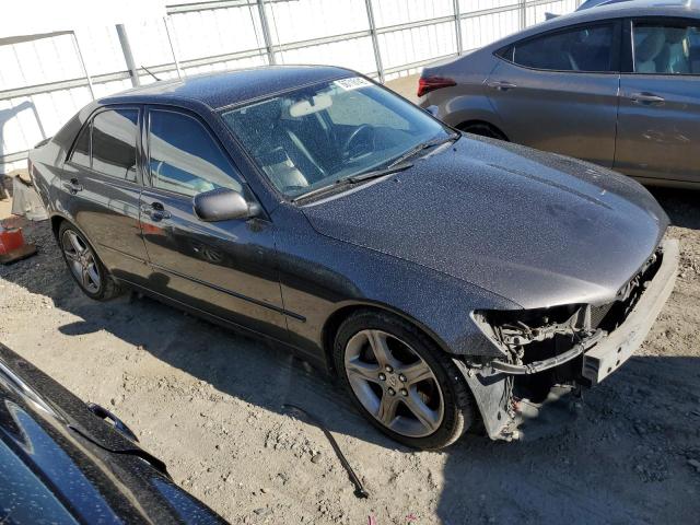 Photo 4 from auction – 2002 LEXUS IS 300 with VIN JTHBD192120053587