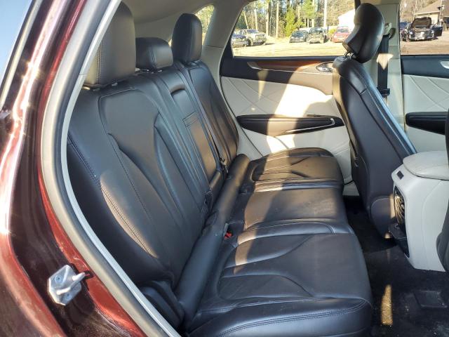 Photo 11 from auction – 2016 LINCOLN MKC RESERV with VIN 5LMTJ3DH9GUJ31354