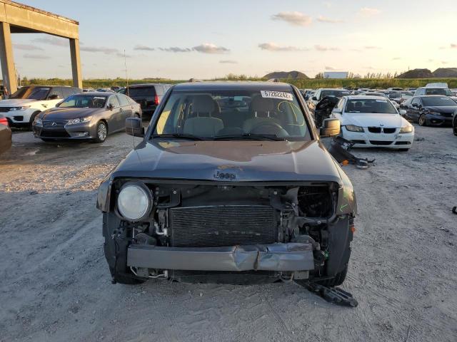 Photo 5 from auction – 2014 JEEP PATRIOT SP with VIN 1C4NJPBA8ED928169