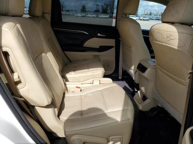 Photo 6 from auction – 2015 TOYOTA HIGHLANDER with VIN 5TDDCRFH1FS013470