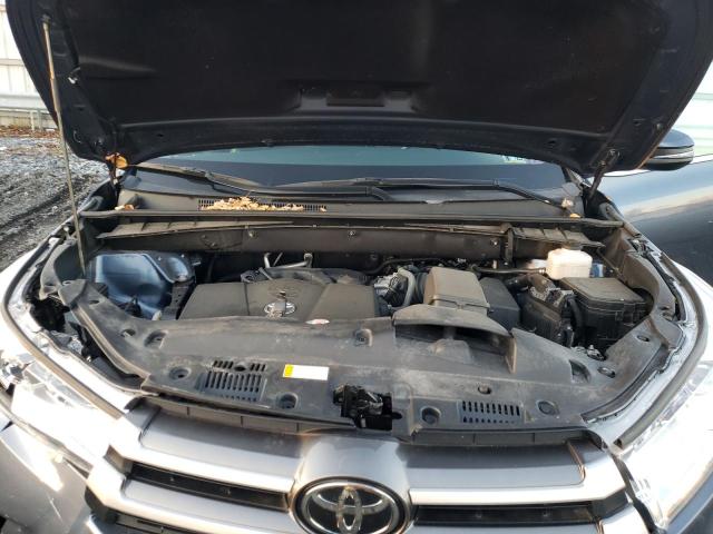 Photo 12 from auction – 2019 TOYOTA HIGHLANDER with VIN 5TDBZRFH4KS740179
