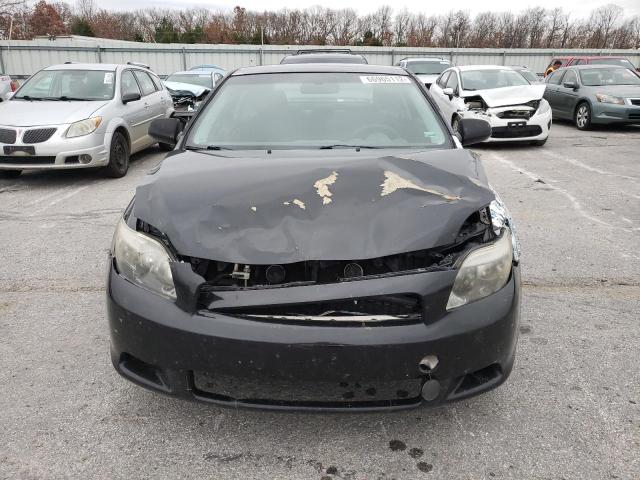Photo 5 from auction – 2005 TOYOTA SCION TC with VIN JTKDE177950028844