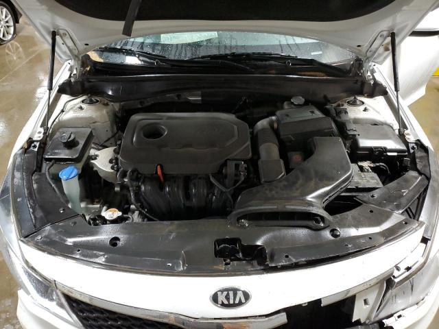 Photo 11 from auction – 2018 KIA OPTIMA LX with VIN 5XXGT4L30JG201142