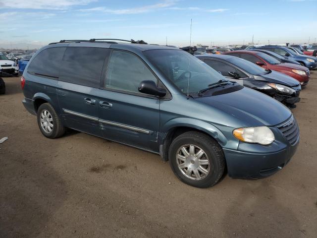 Photo 4 from auction – 2006 CHRYSLER TOWN & COU with VIN 2A4GP54L76R796475