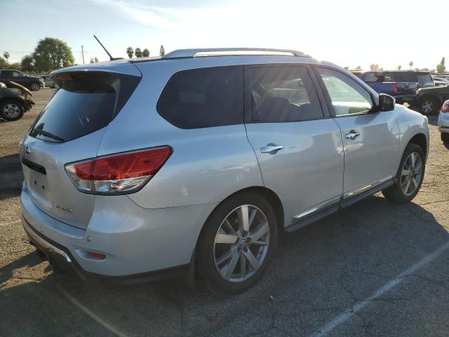 Photo 3 from auction – 2013 NISSAN PATHFINDER with VIN 5N1AR2MN1DC659670