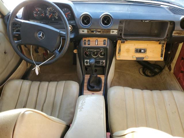 Photo 8 from auction – 1983 MERCEDES-BENZ 240 D with VIN WDBAB23A4DB385179