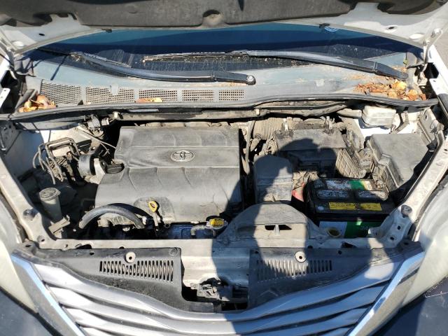 Photo 12 from auction – 2011 TOYOTA SIENNA LE with VIN 5TDKK3DC7BS106924