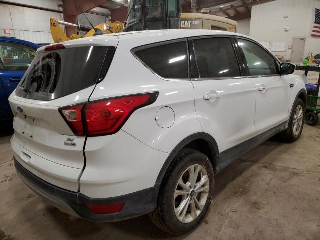 Photo 4 from auction – 2019 FORD ESCAPE SE with VIN 1FMCU9GD8KUB25205