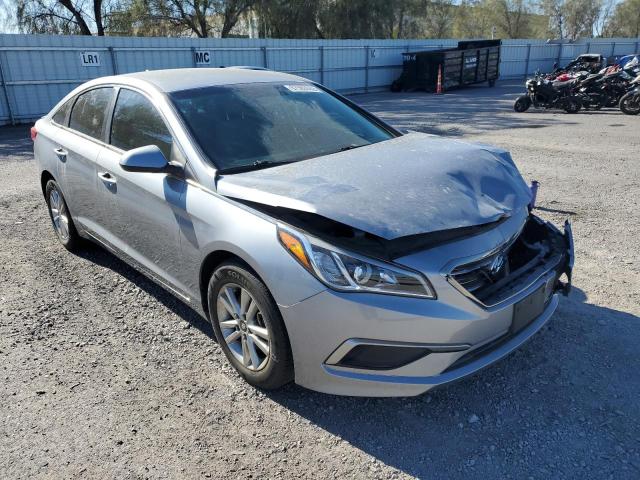 Photo 4 from auction – 2017 HYUNDAI SONATA SE with VIN 5NPE24AF6HH475063