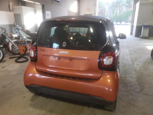 Photo 10 from auction – 2016 SMART FORTWO with VIN WMEFJ5DA0GK052140